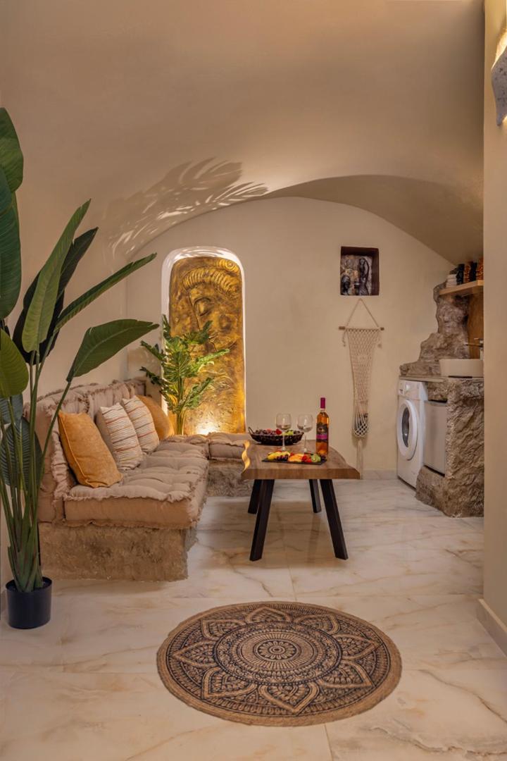 Rhodes City Ethnic Cave Suite מראה חיצוני תמונה